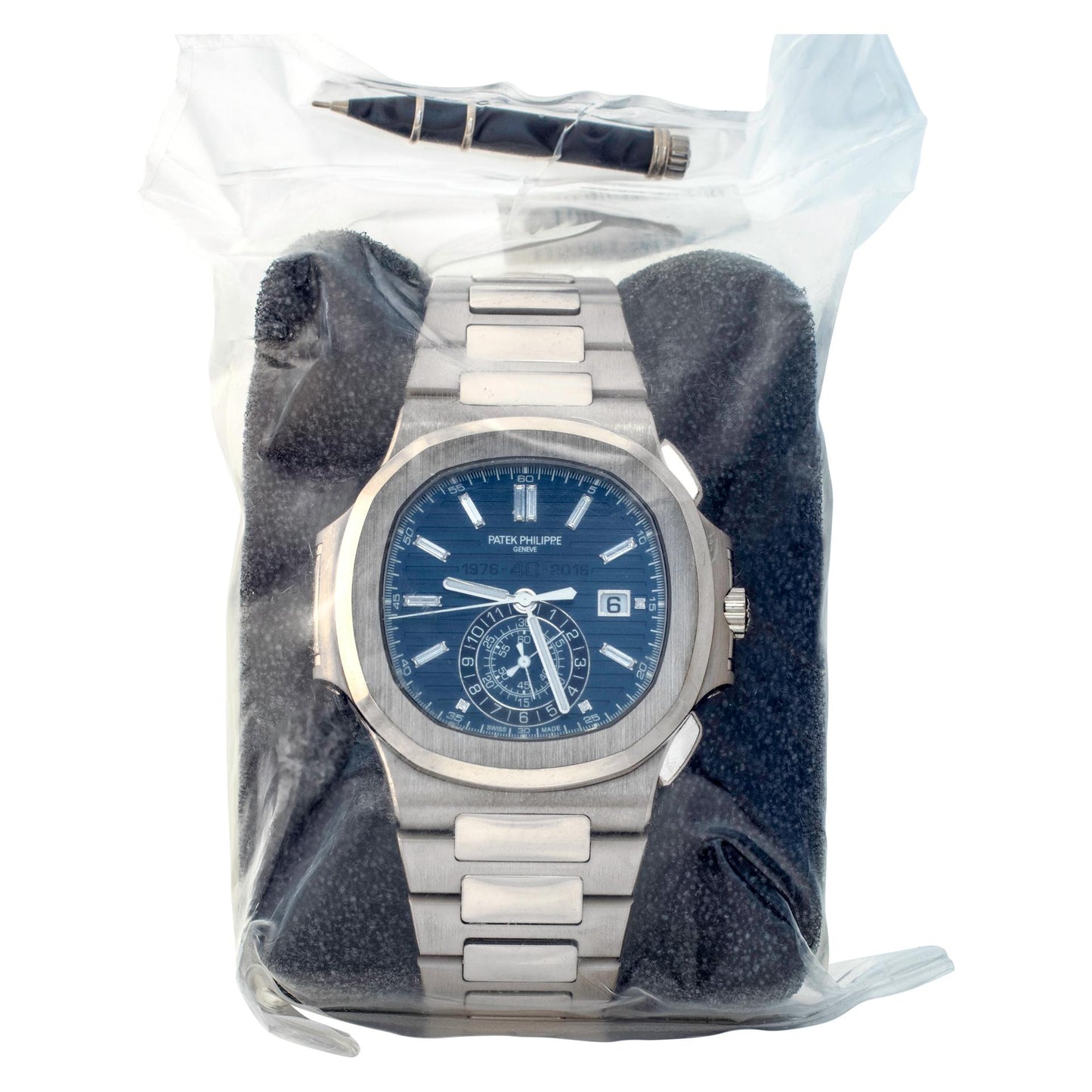 Patek Philippe Nautilus 18k White Gold Sports Watch Ref 5976/1G-001