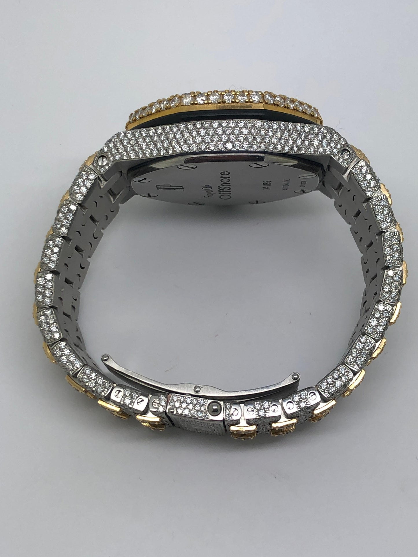 Audemars Piguet Offshore Customized VS1 Diamond Watch